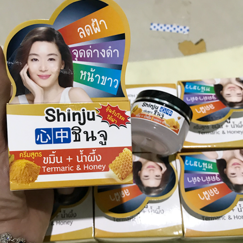 Kem Dưỡng Trắng Da Chiết Xuất Từ Bột Ngọc Trai Shinju Thái Lan 12g