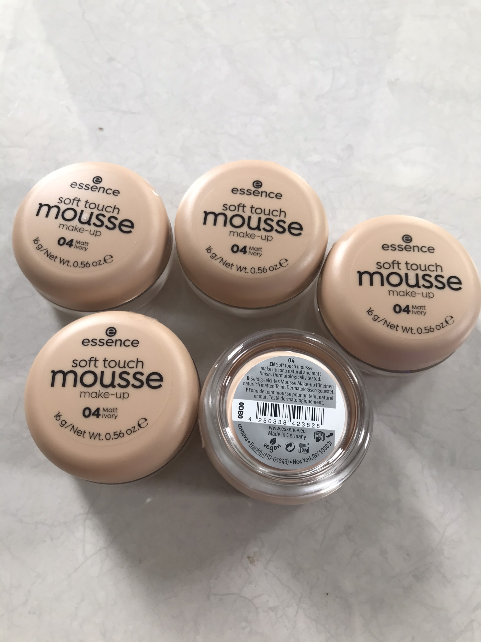 Phấn Tươi Essence Soft Touch Mousse Đức Dưỡng Da Mặt-1
